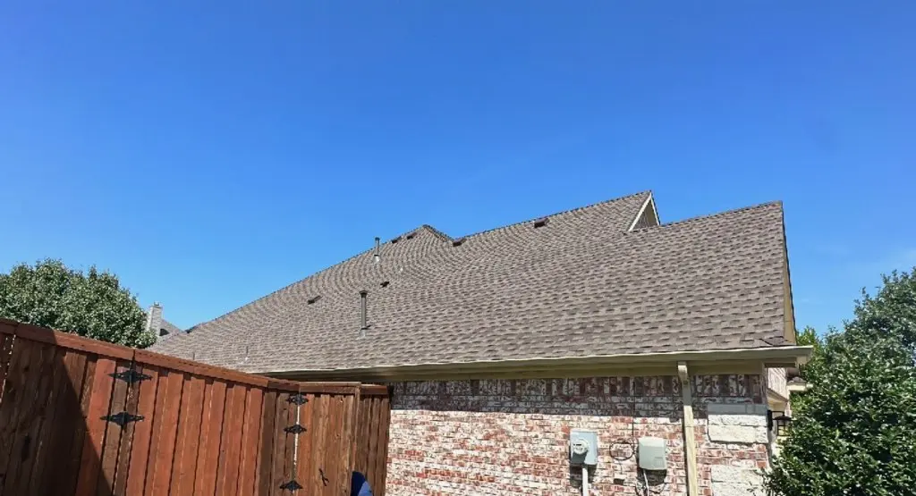 Completed roof replacement project in Kingsville